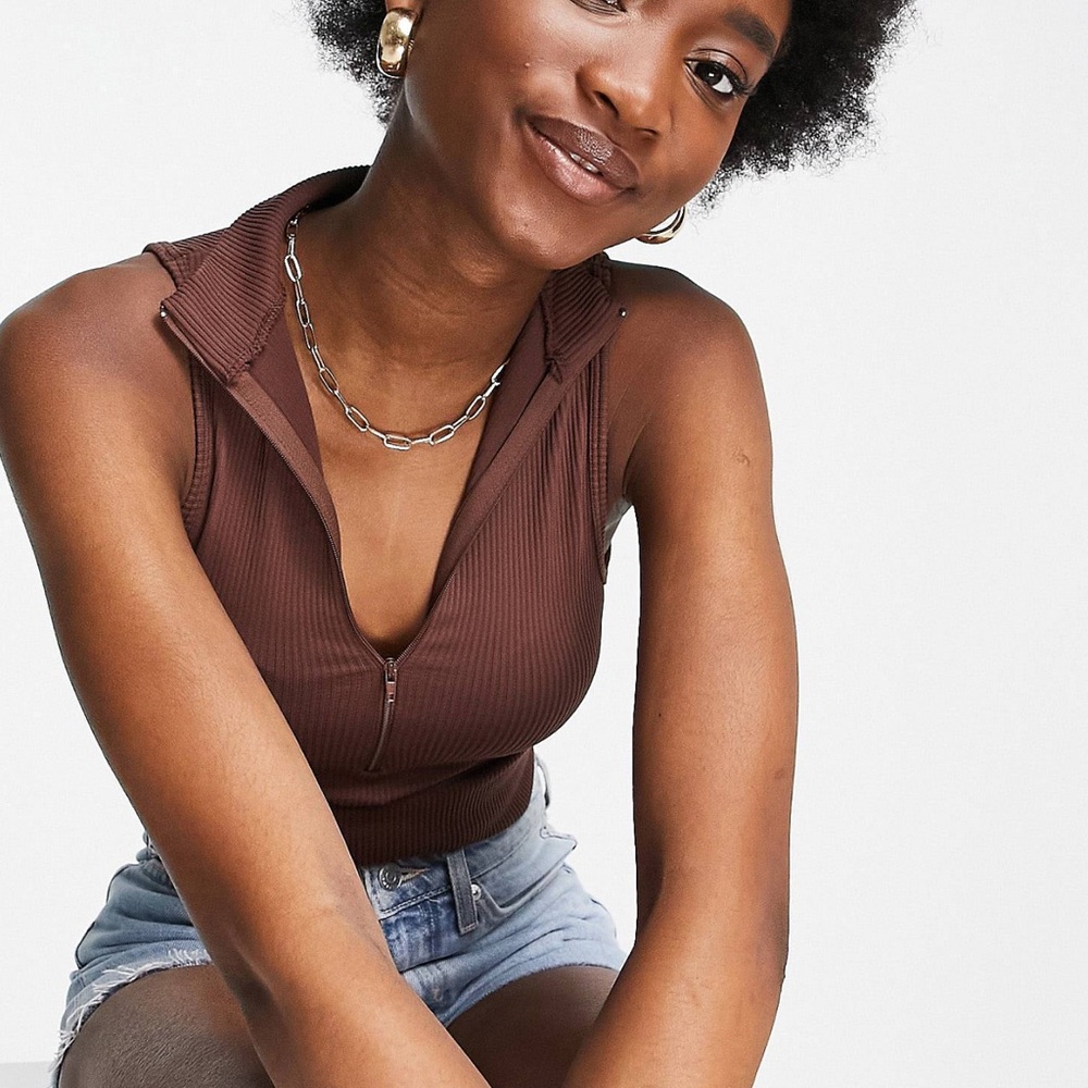 ASOS Brown Ribbed Zip-Up Tank Top - Picture 3 of 4